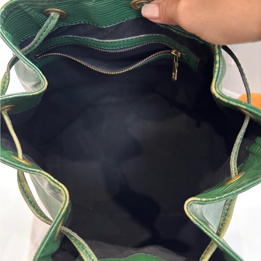 Vintage Louis Vuitton Green Epi Petit Noé Bucket Bag Shoulder Bag - Picture 13 of 16